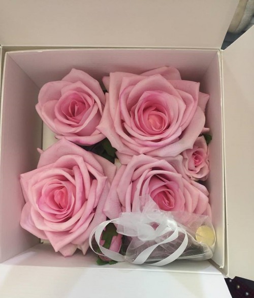 Аромат для дома Букет 5 розовых роз в стекле
