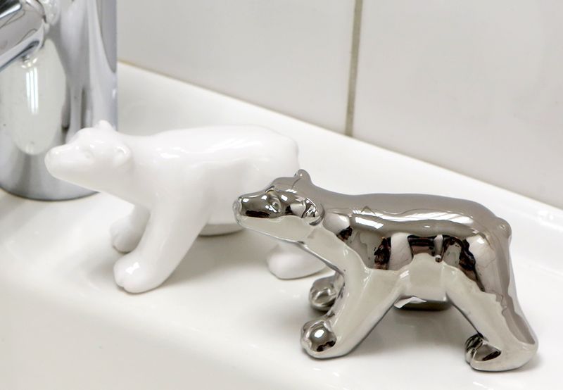 Casablanca, фигурка керамическая "Белый медведь", цвет серебристый