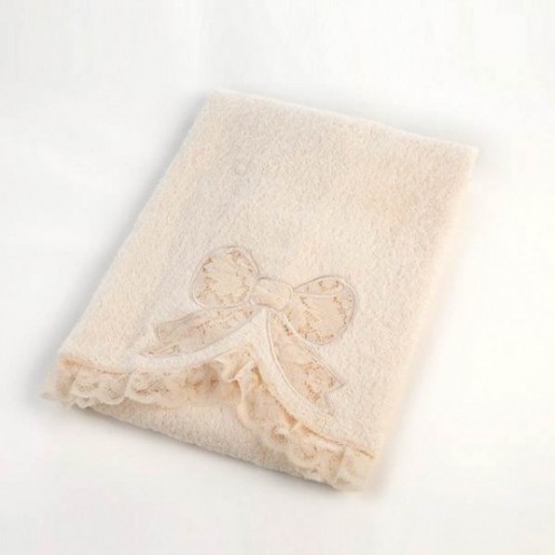 Набор полотенец с аппликацией из флорентийского кружева Fiokko