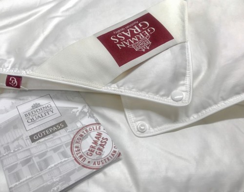 Пуховое одеяло на кнопках 200х200 Luxe Down Grass